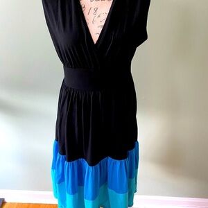 Women’s Black & Blue Color Block Dress Size Medium